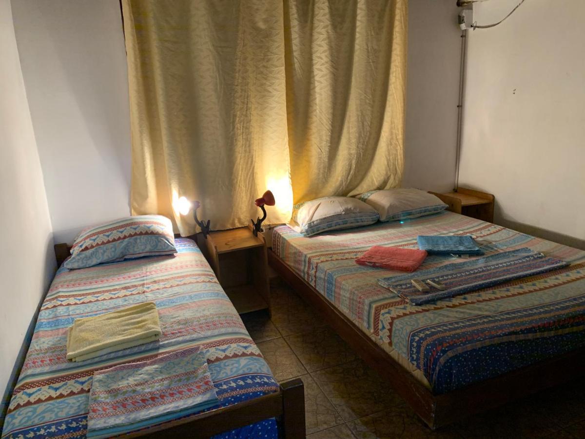 Litt Iguazu Hostal プエルト・イグアス エクステリア 写真