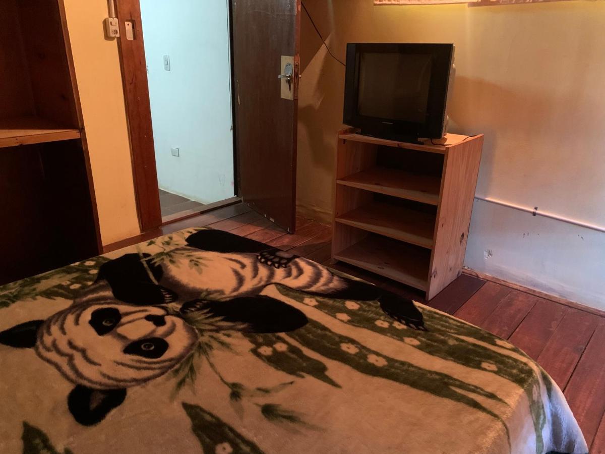 Litt Iguazu Hostal プエルト・イグアス エクステリア 写真